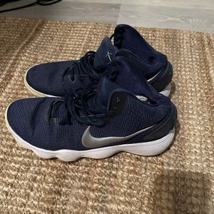 Nike Hyperdunk navy size 11